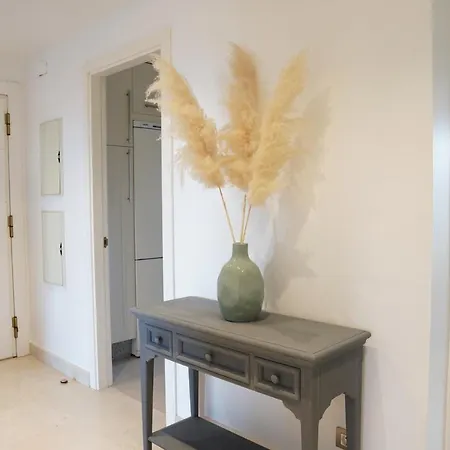 2 Elegant Avec Vues Et Wifi * Эстепона