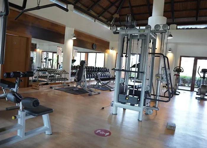 2 Elegant Avec Vues Et Wifi Apartamento Estepona